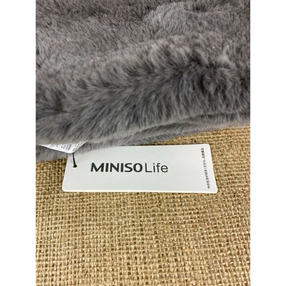 Miniso Gray Plush Faux Fur Scarf Neck Warmer - Picture 2 of 6